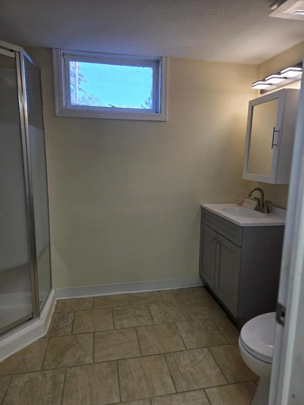 610 6th Street SW Forman, ND 58032
