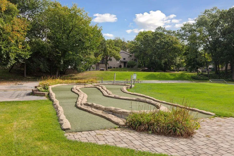 146 River Woods Lane Burnsville, MN 55337