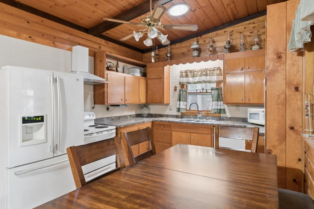 2108 Peninsula Drive Mora, MN 55051