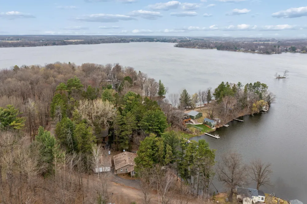 2108 Peninsula Drive Mora, MN 55051