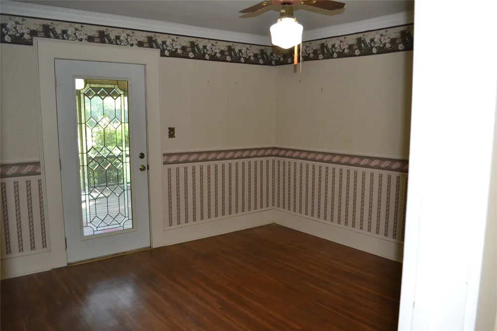 1895 DORCHEAT Minden, LA 71055