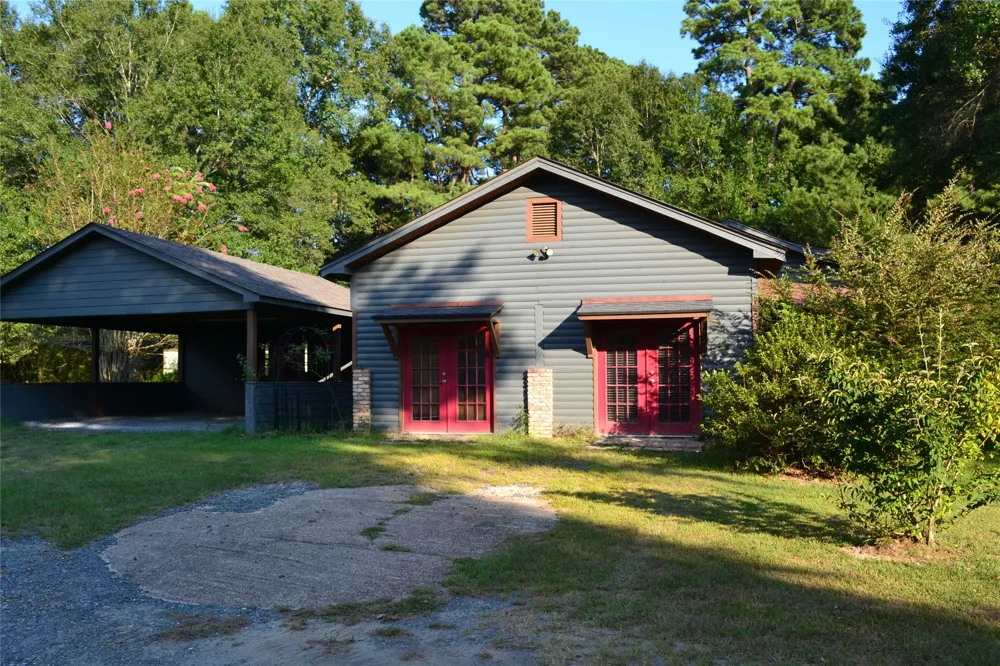 1895 DORCHEAT Minden, LA 71055