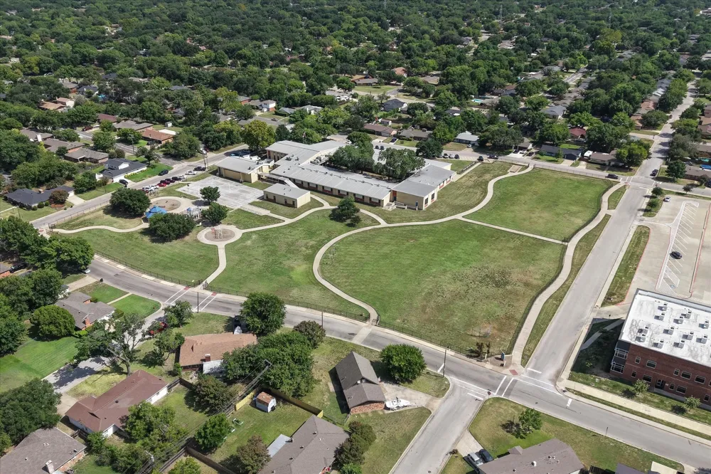 6729 Marilyn Lane North Richland Hills, TX 76180