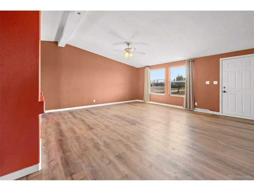 9 E Ranch Road Wiggins, CO 80654
