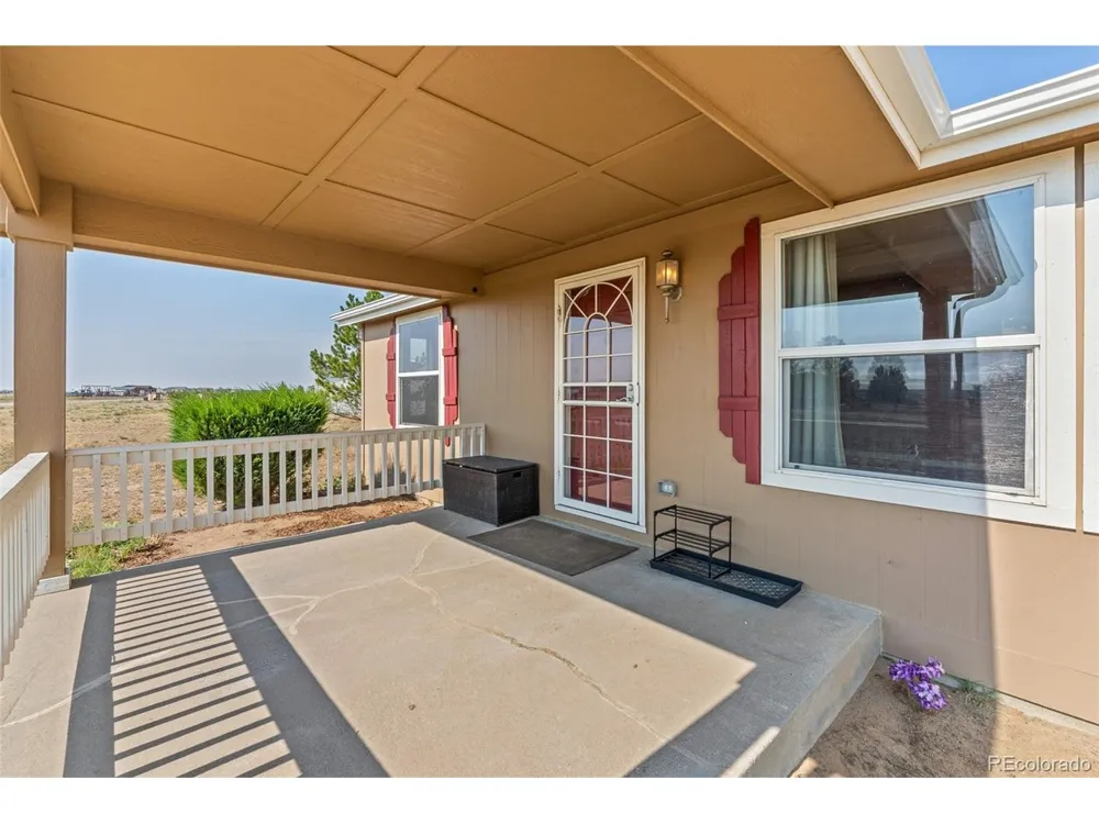 9 E Ranch Road Wiggins, CO 80654