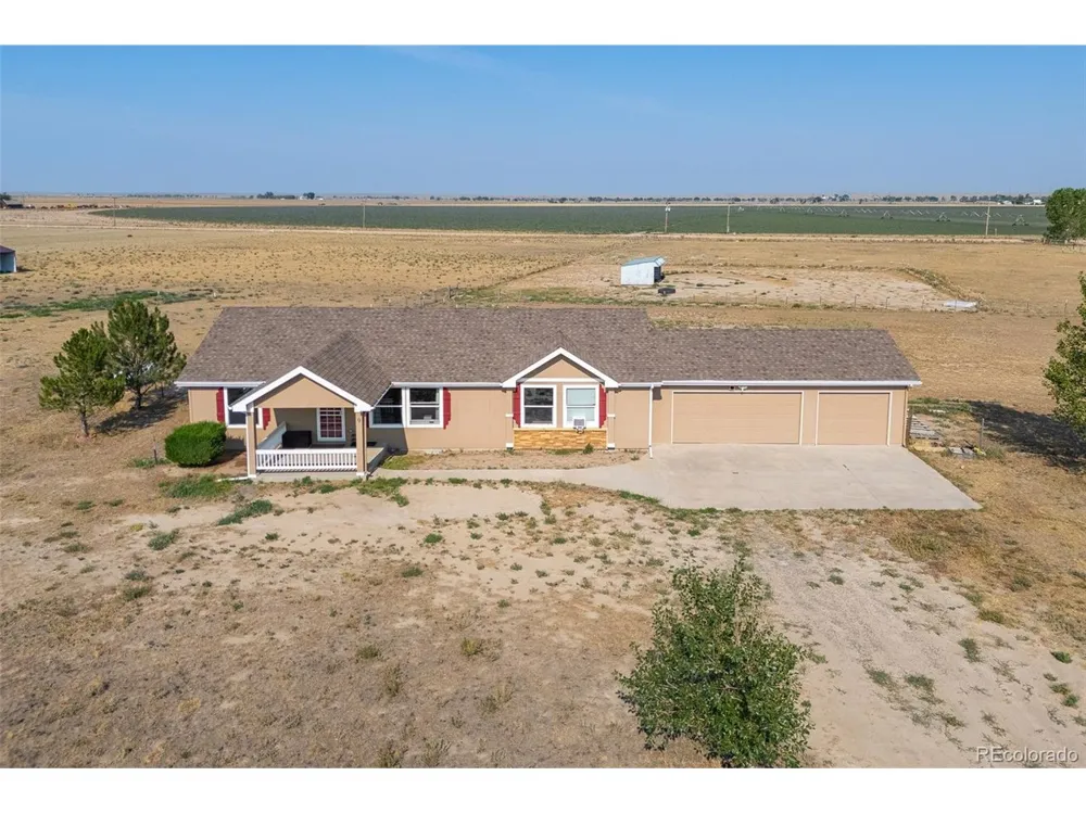 9 E Ranch Road Wiggins, CO 80654