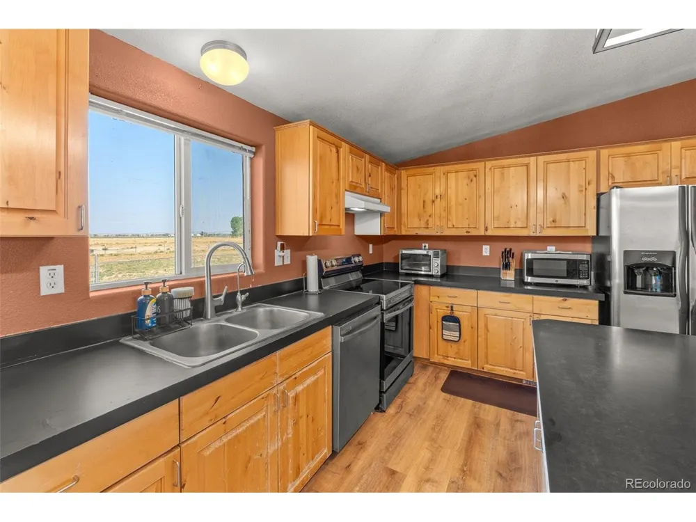 9 E Ranch Road Wiggins, CO 80654