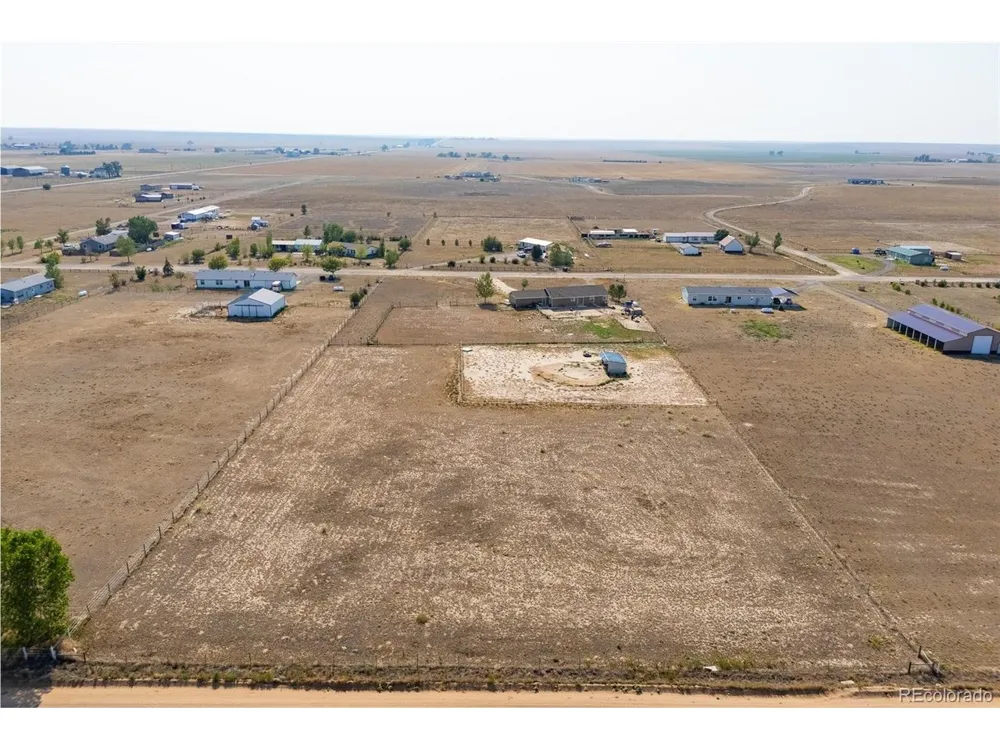 9 E Ranch Road Wiggins, CO 80654