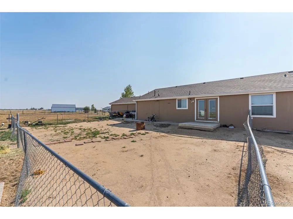 9 E Ranch Road Wiggins, CO 80654