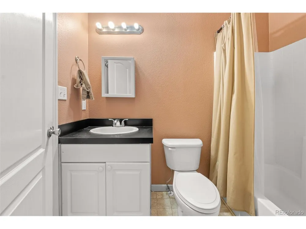 9 E Ranch Road Wiggins, CO 80654