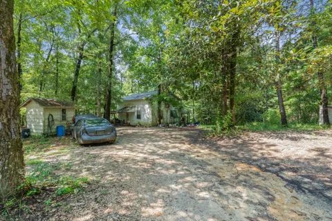 439 Thornton Road