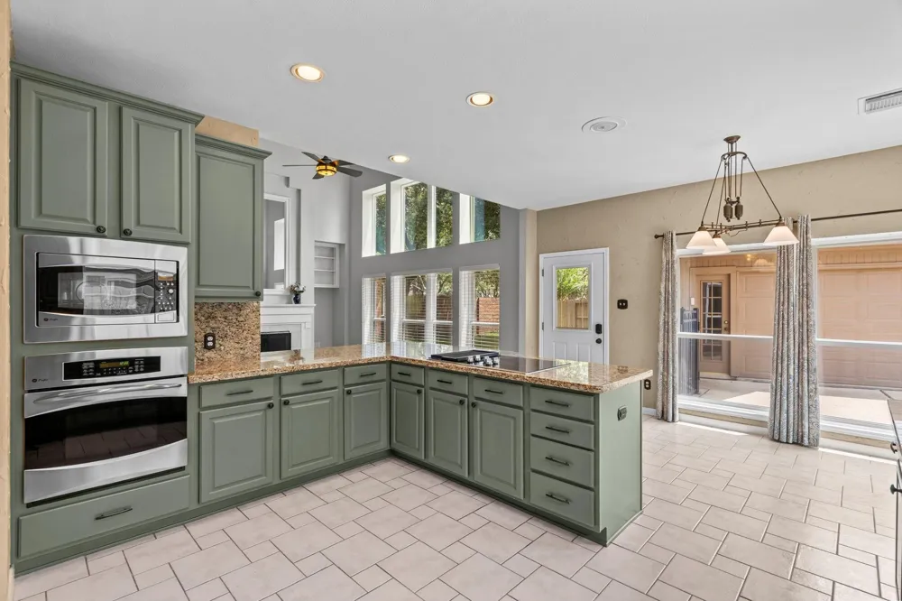 2210 Bay Haven Way League City, TX 77573