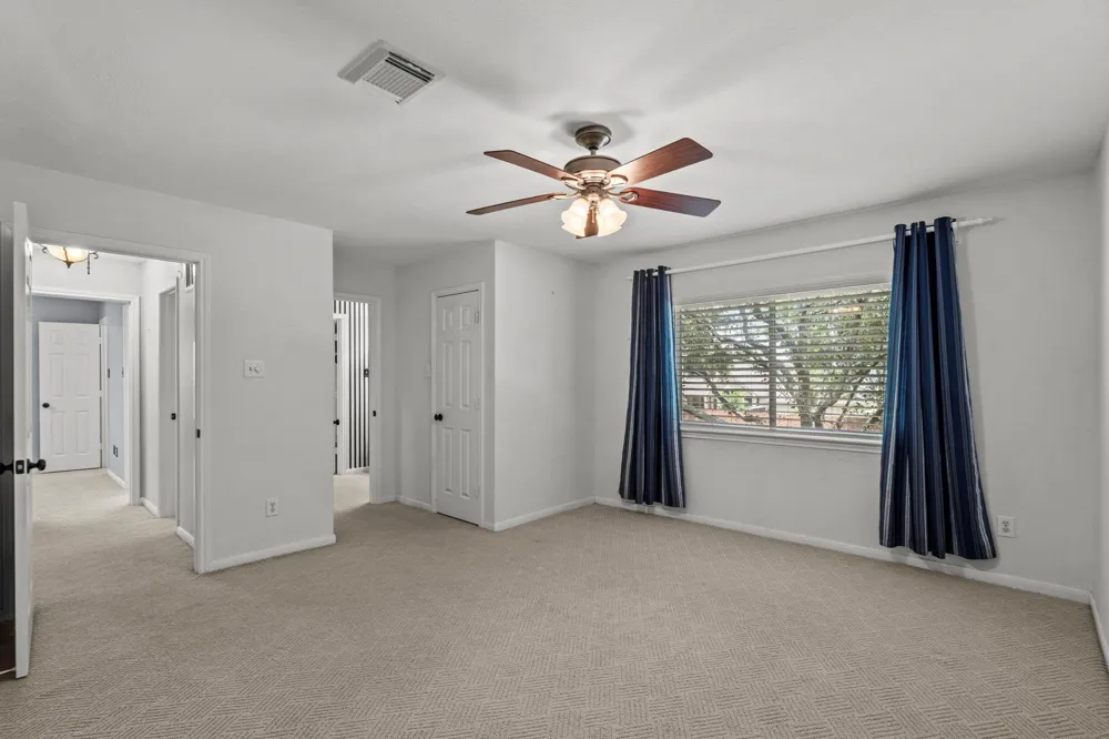 2210 Bay Haven Way League City, TX 77573