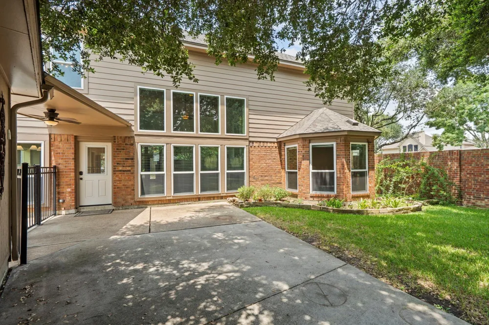 2210 Bay Haven Way League City, TX 77573
