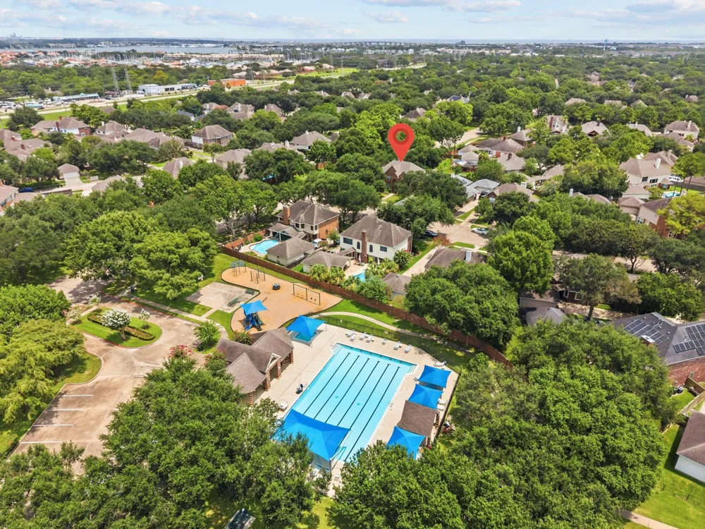2210 Bay Haven Way League City, TX 77573