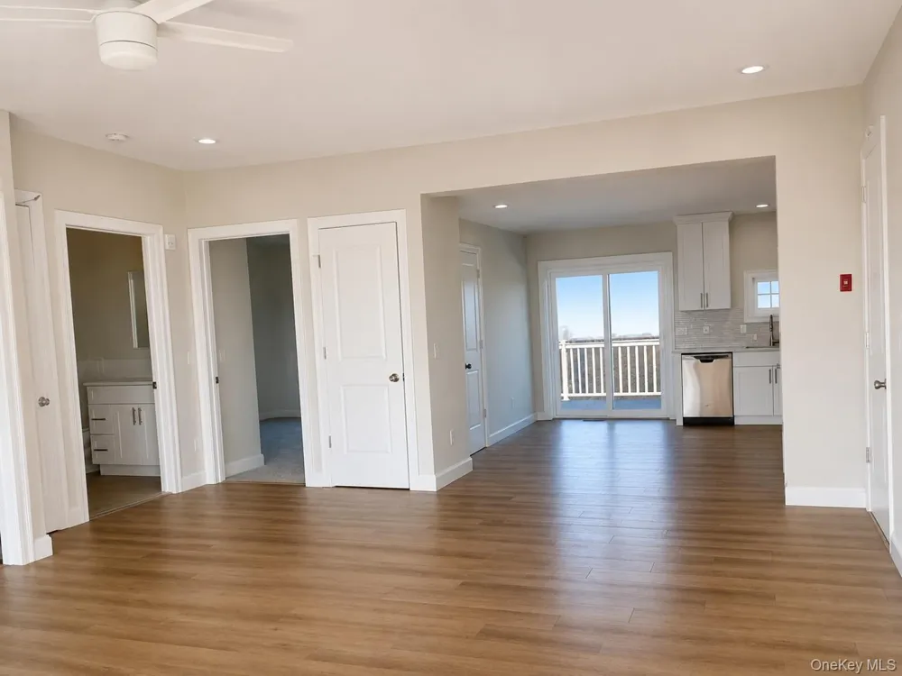 515 Jackson Avenue #27 Gail Grace North Lindenhurst, NY 11757