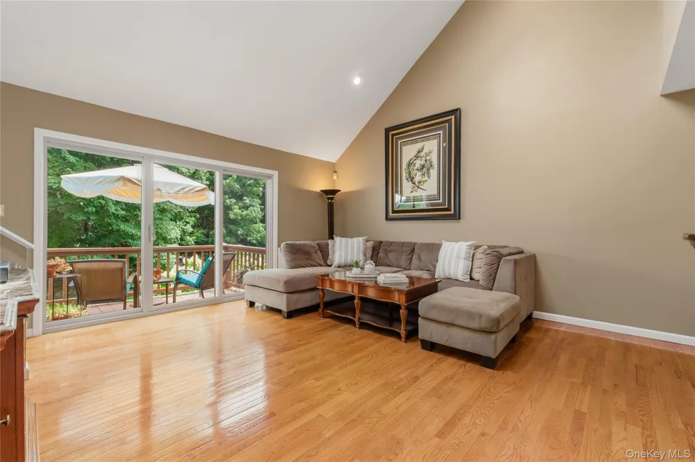 4001 Hickory Court Peekskill, NY 10566