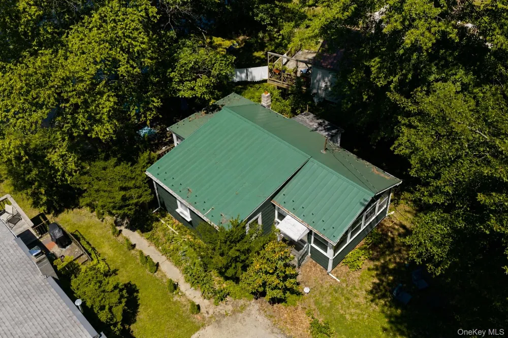 31 Lake Shore Drive Pine Plains, NY 12567