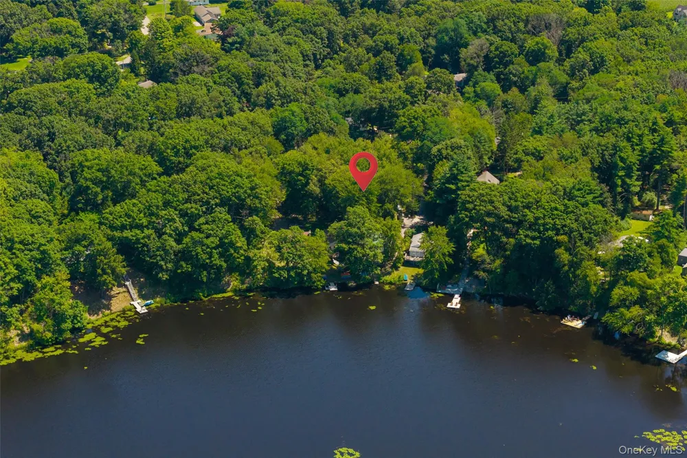 31 Lake Shore Drive Pine Plains, NY 12567