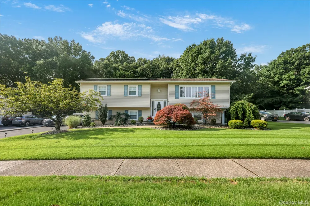 34 Strathmore Drive New City, NY 10956