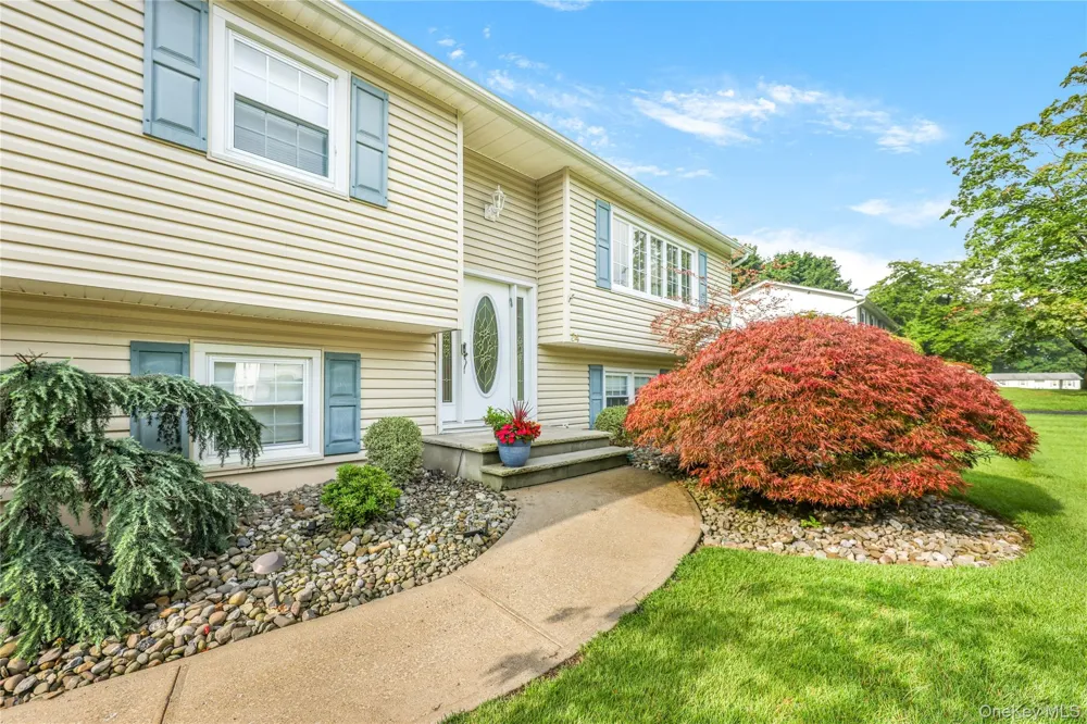 34 Strathmore Drive New City, NY 10956