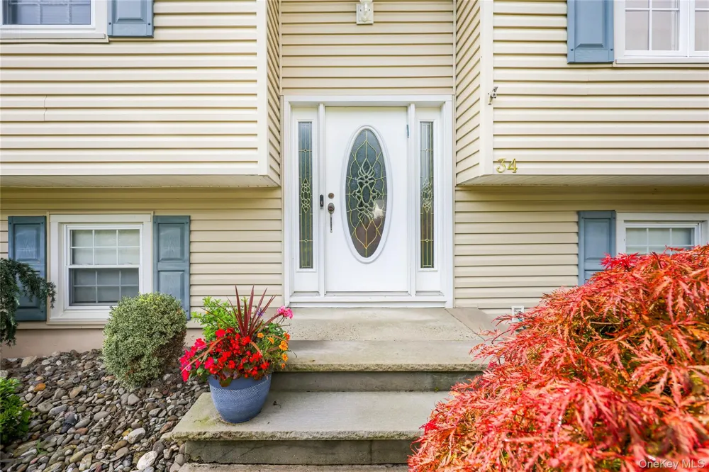 34 Strathmore Drive New City, NY 10956