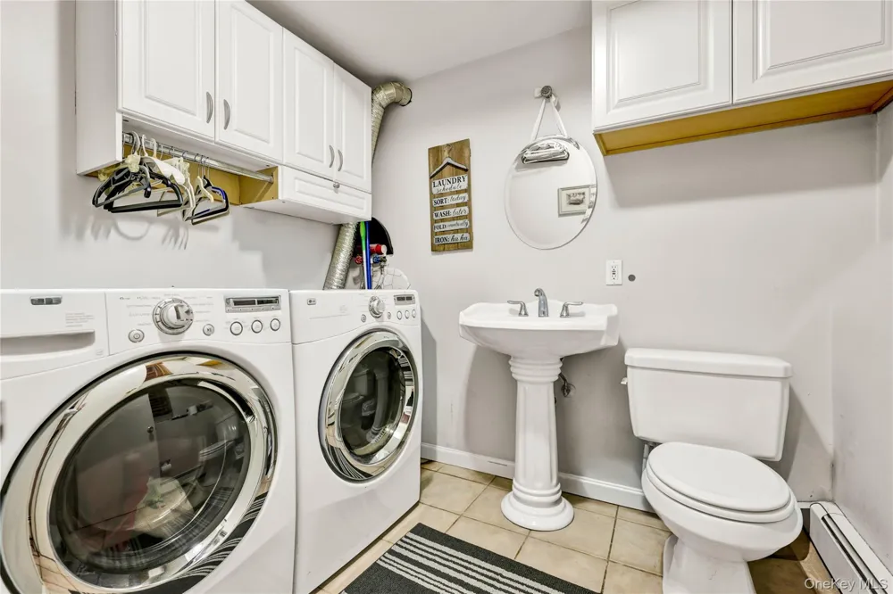 34 Strathmore Drive New City, NY 10956