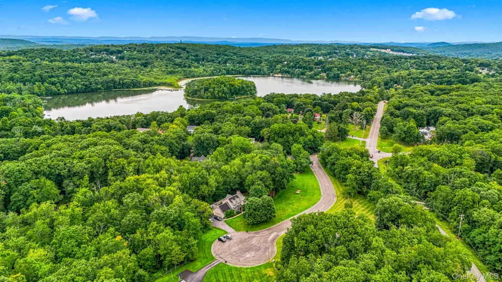 17 Terry Road Monroe, NY 10950