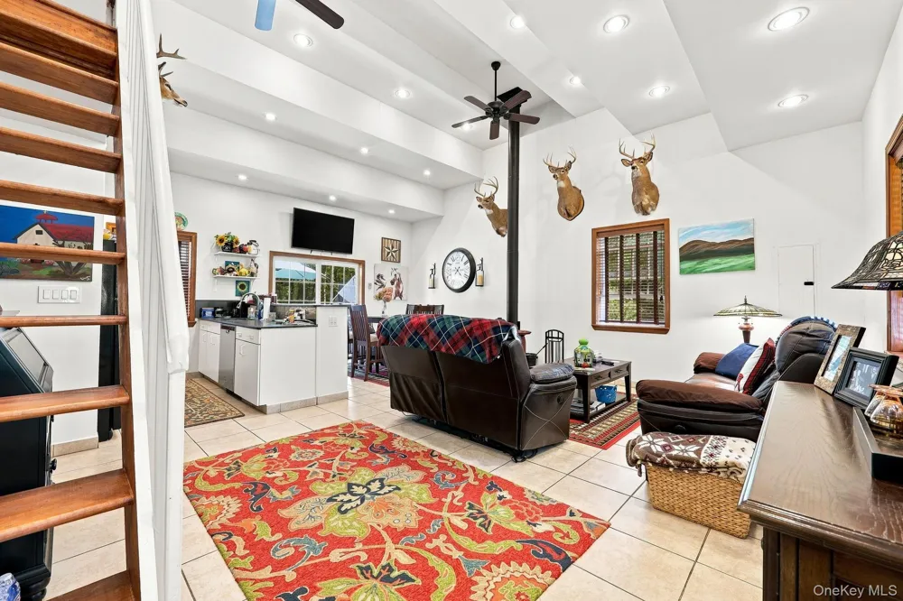 661 Oak Ridge Road Ellenville, NY 12428