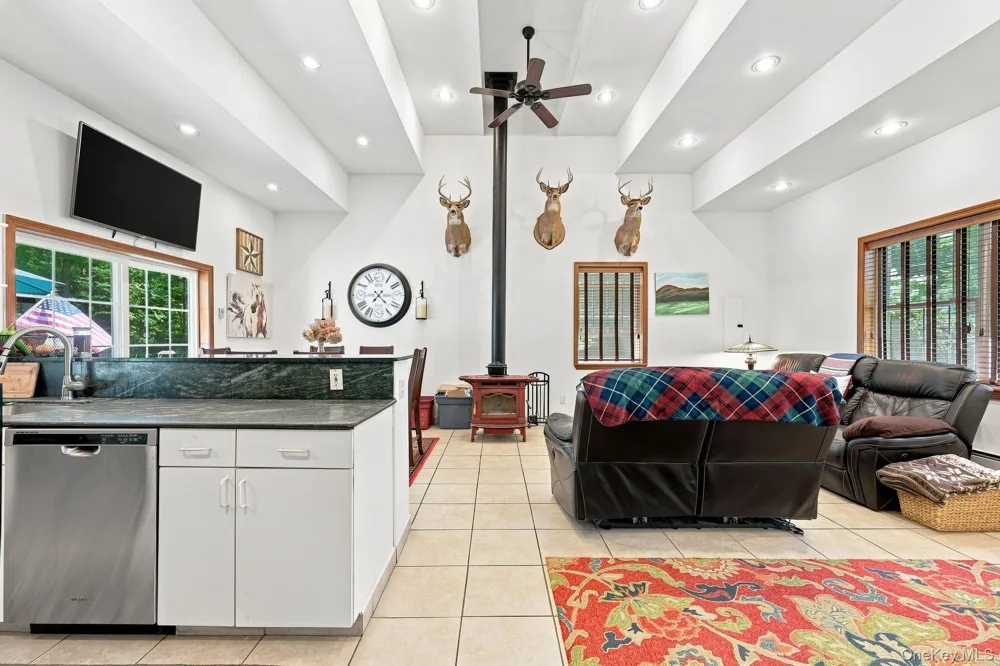 661 Oak Ridge Road Ellenville, NY 12428