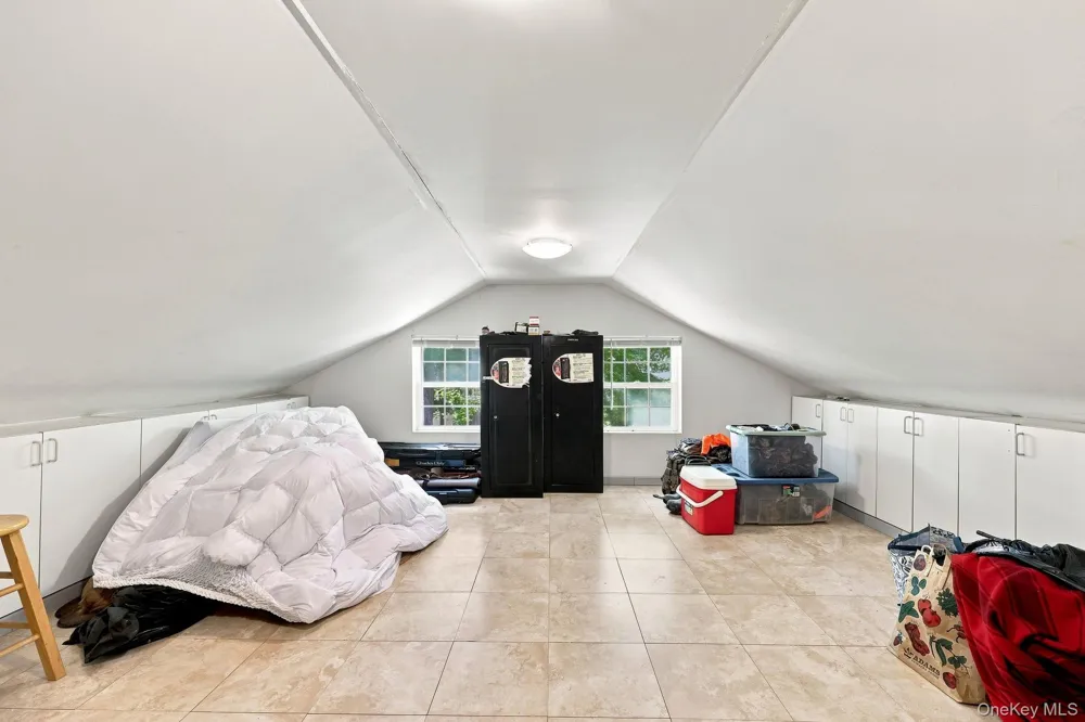 661 Oak Ridge Road Ellenville, NY 12428