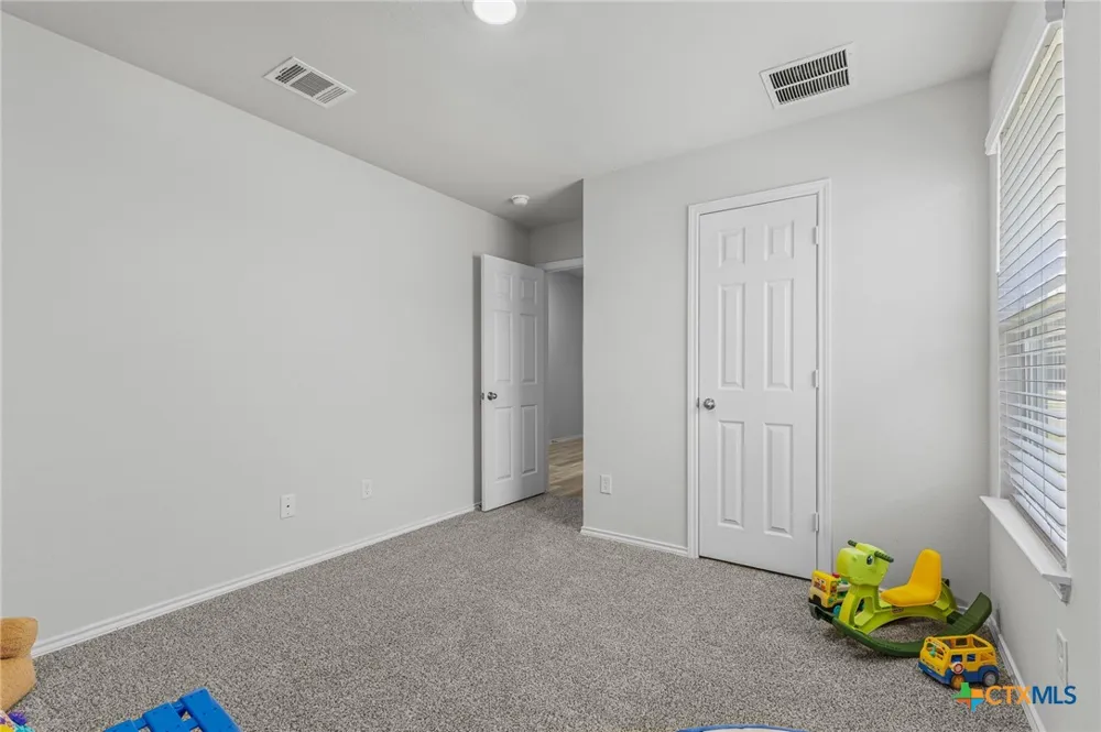 4011 Baerlon Cove Killeen, TX 76542
