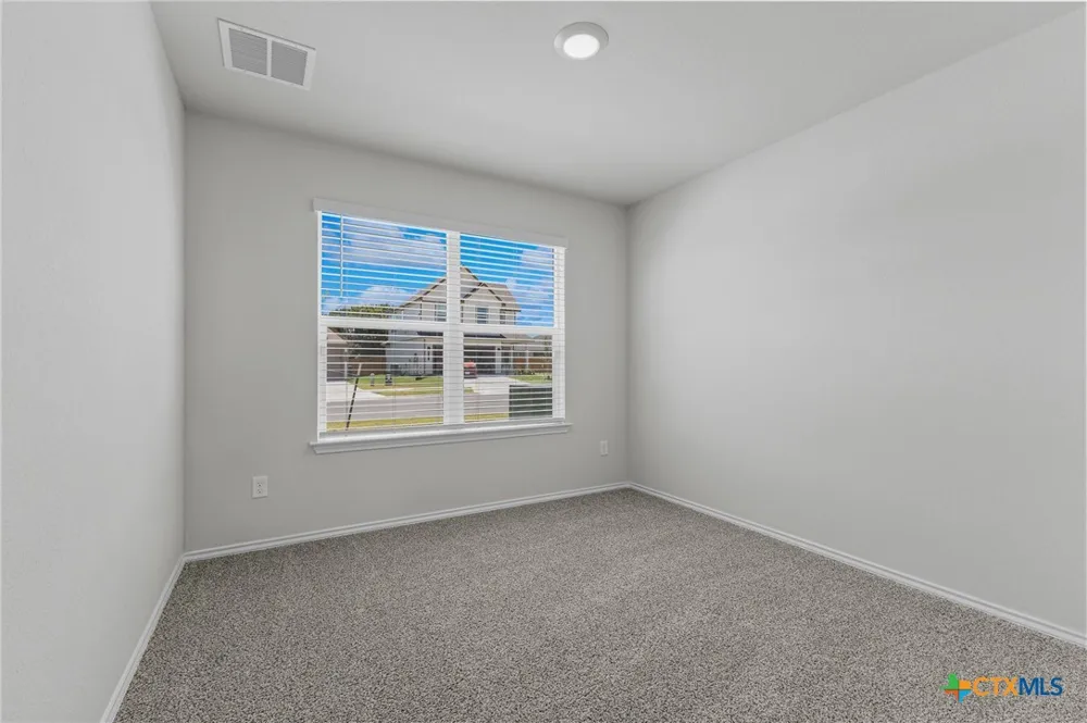 4011 Baerlon Cove Killeen, TX 76542