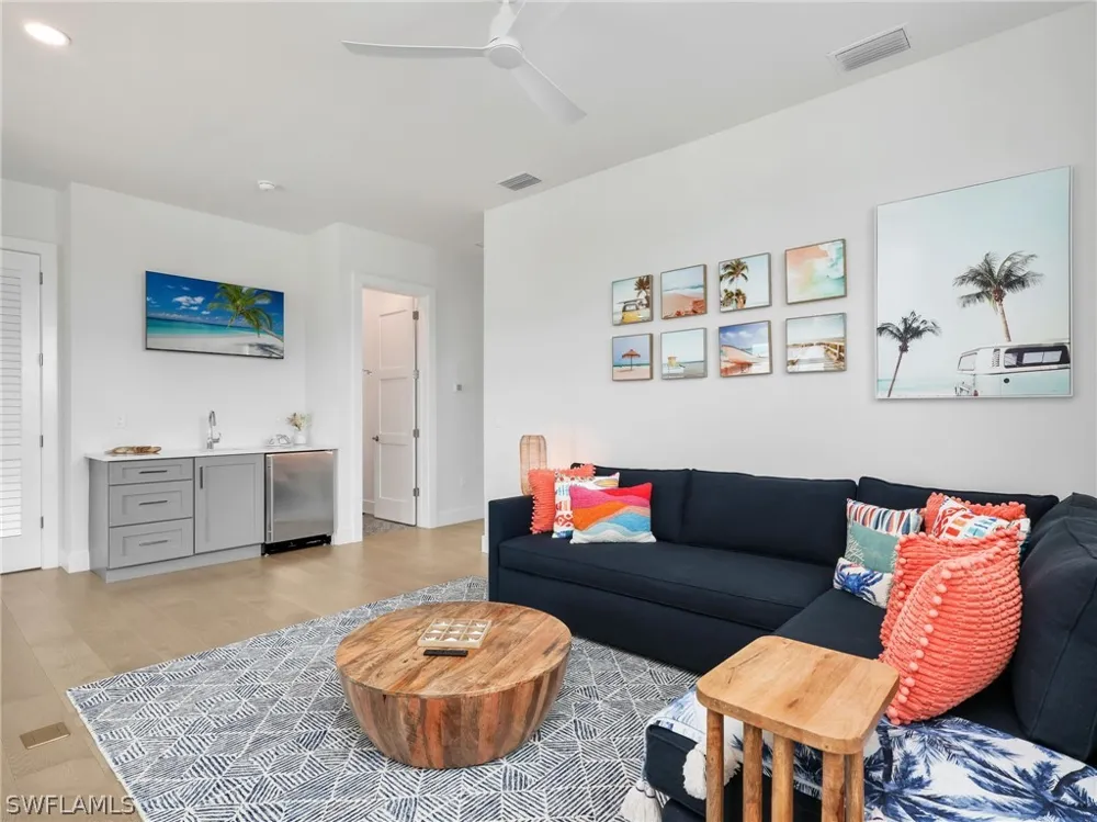 Menorca Court Marco Island, FL 34145