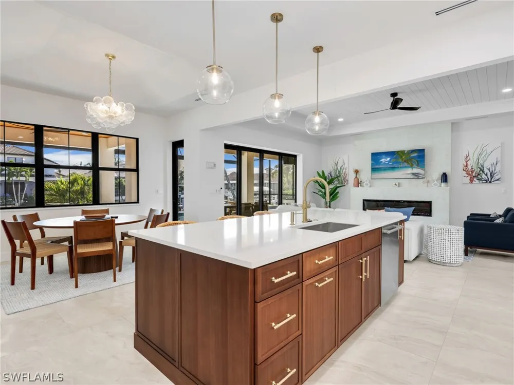 Menorca Court Marco Island, FL 34145