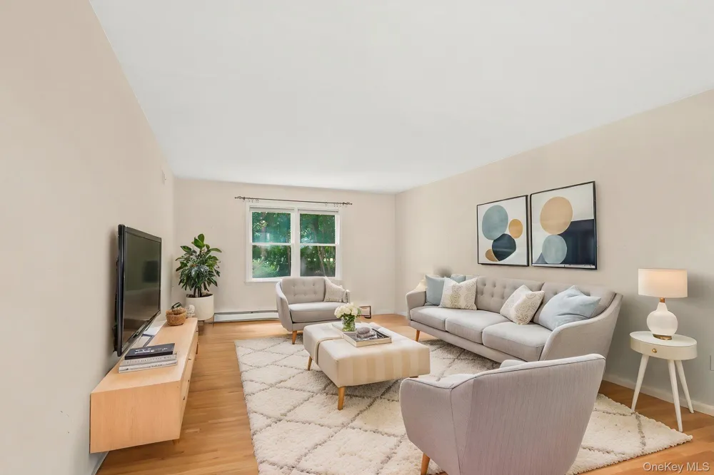 5 Hampton Place Katonah, NY 10536