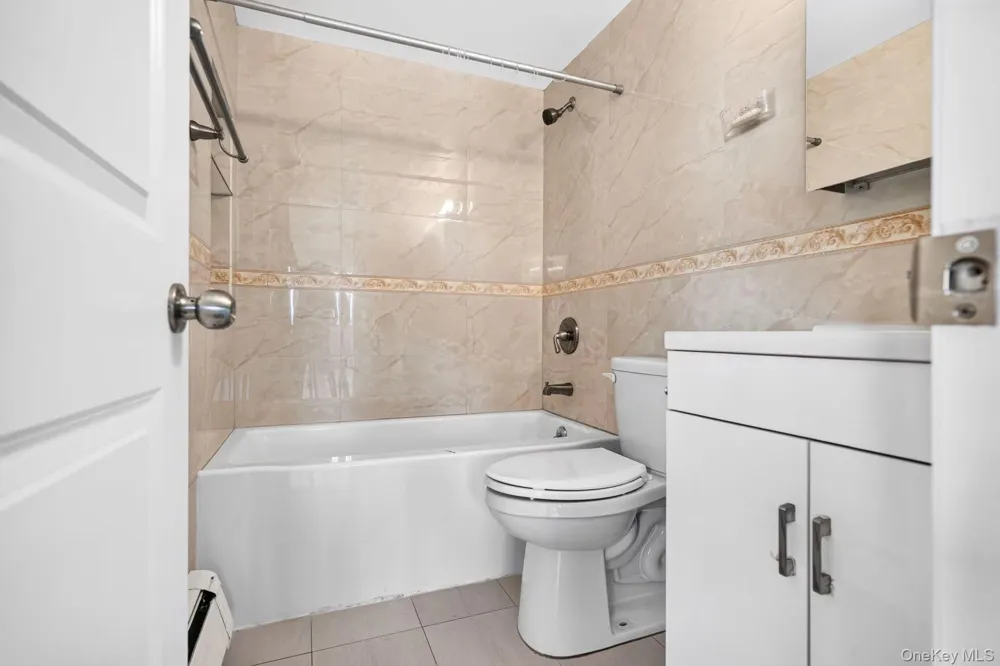 14468 38th Avenue #703 Flushing, NY 11354