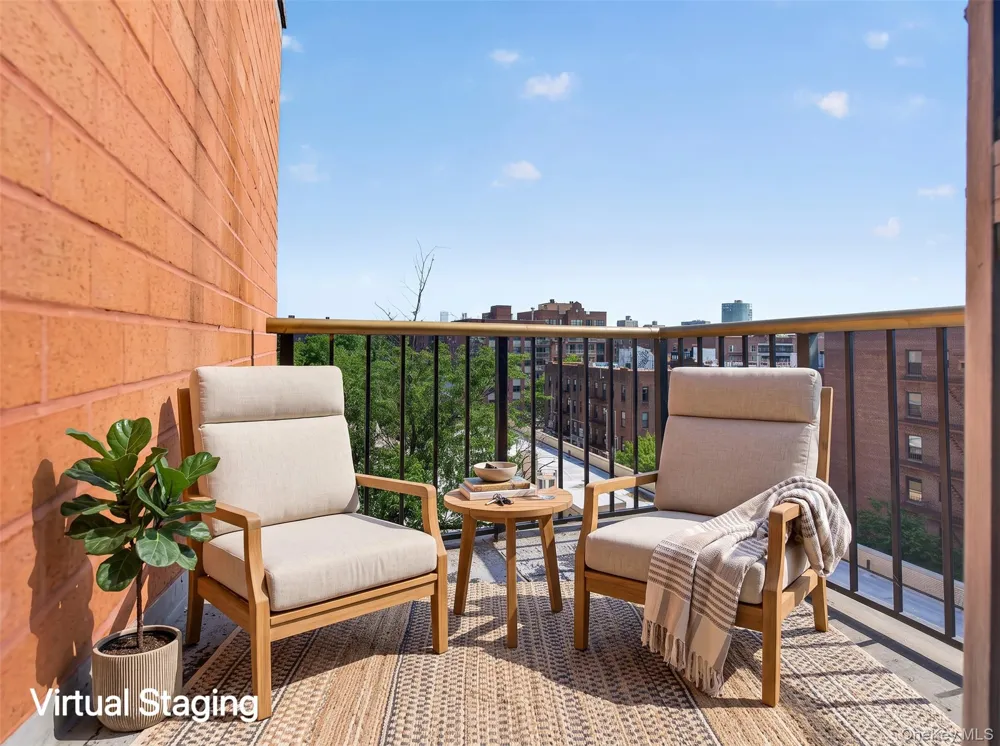 14468 38th Avenue #703 Flushing, NY 11354