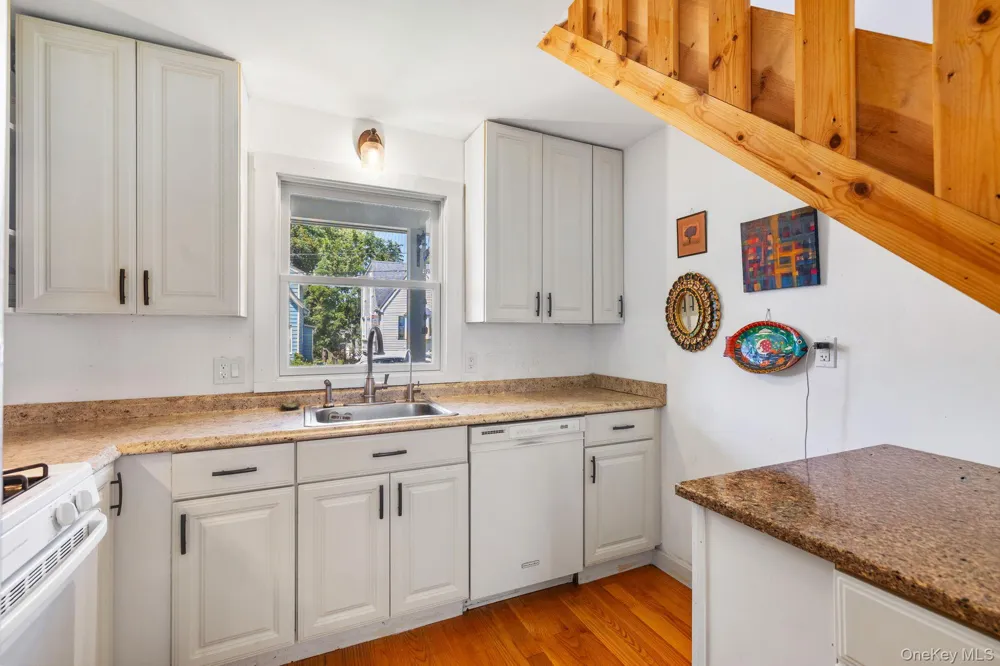 9 Willow Avenue Nyack, NY 10960