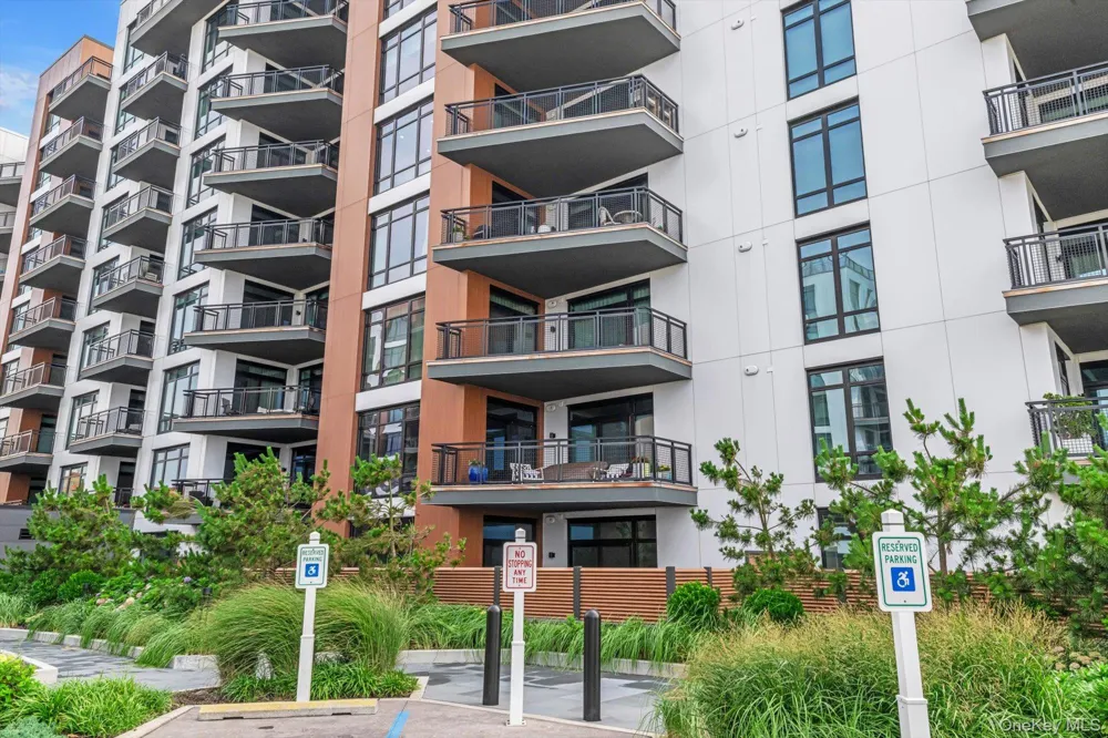 140 Boardwalk #503B Long Beach, NY 11561