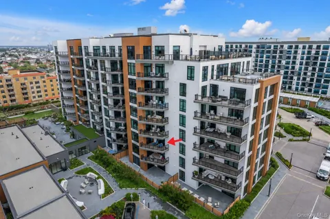 140 Boardwalk #503B