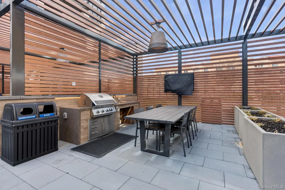 140 Boardwalk #503B Long Beach, NY 11561
