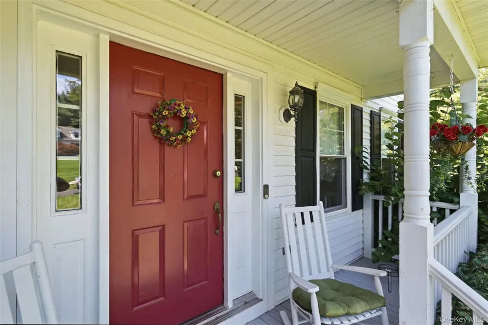 48 Reynolds Road Poughquag, NY 12570