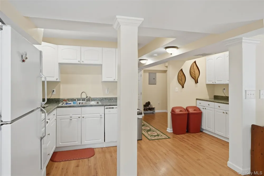 48 Reynolds Road Poughquag, NY 12570