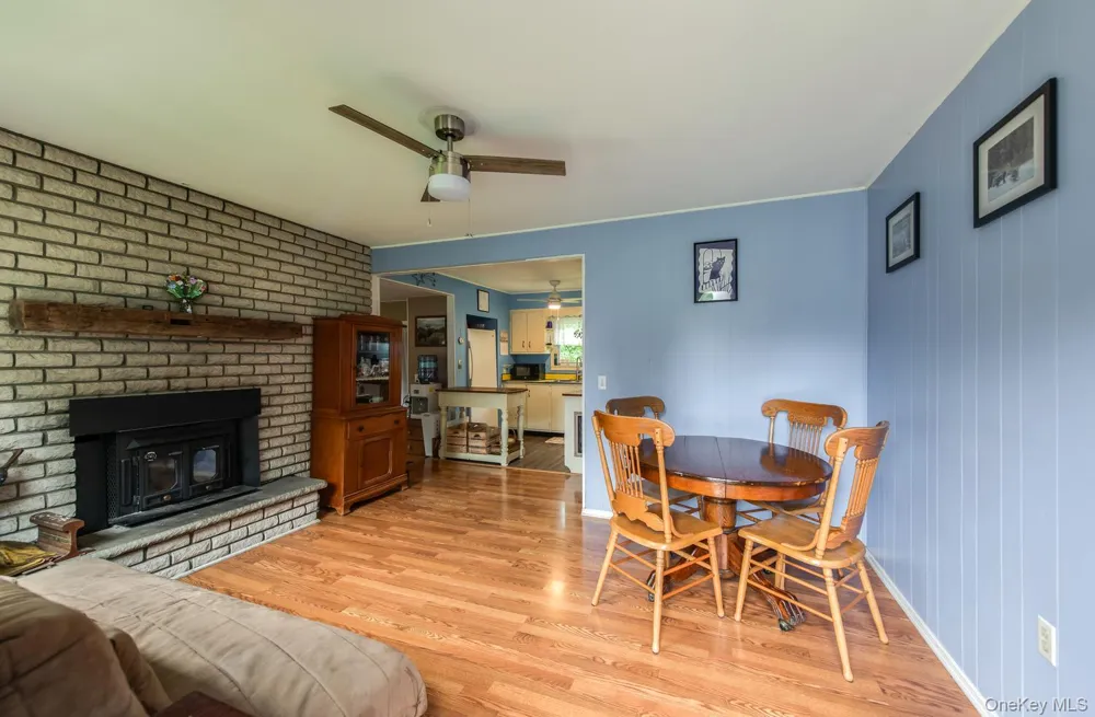 8 Loyola Road Elizaville, NY 12541