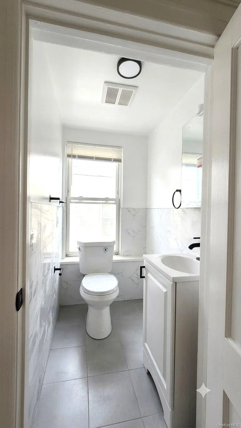 68-07 53rd Avenue #2 Fl Maspeth, NY 11378