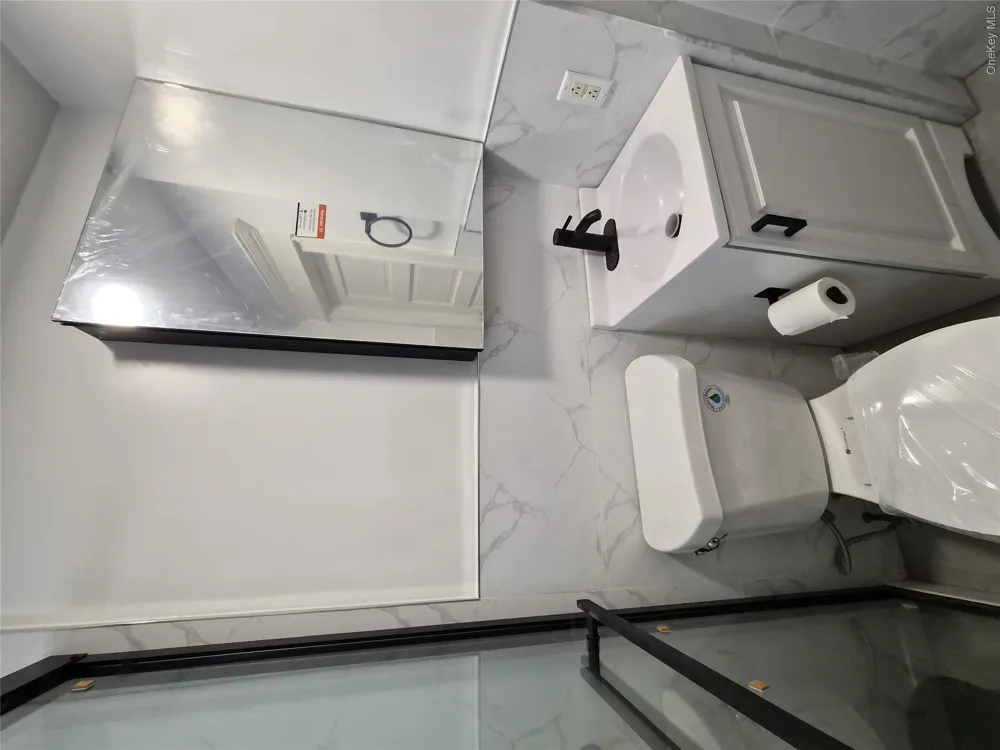 68-07 53rd Avenue #2 Fl Maspeth, NY 11378