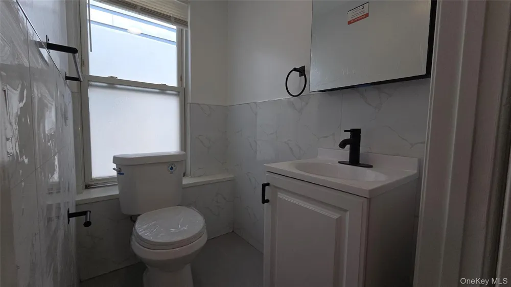 68-07 53rd Avenue #2 Fl Maspeth, NY 11378