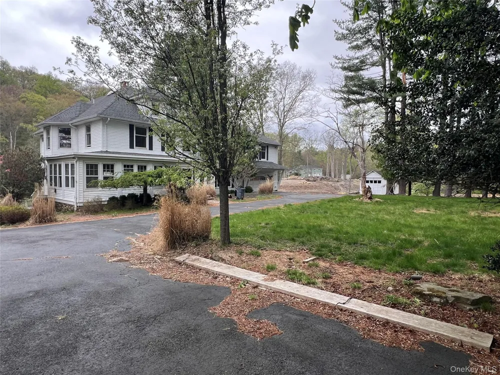 285 Bulsontown Road Stony Point, NY 10980