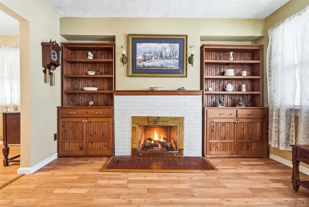 215 Demorest Avenue Staten Island, NY 10314